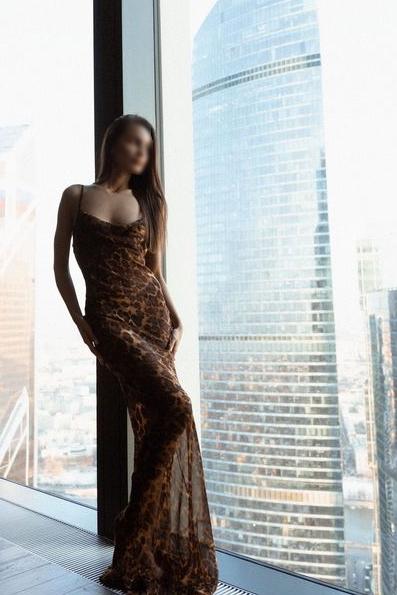 Проститутка Мила 24 года, у метро Автово  +7(981)758-59-09