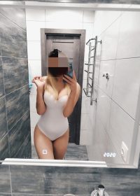 Проститутка Света +7(981)758-59-09 Санкт-Петербург