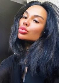 Проститутка Арина +7(981)758-59-09 Санкт-Петербург