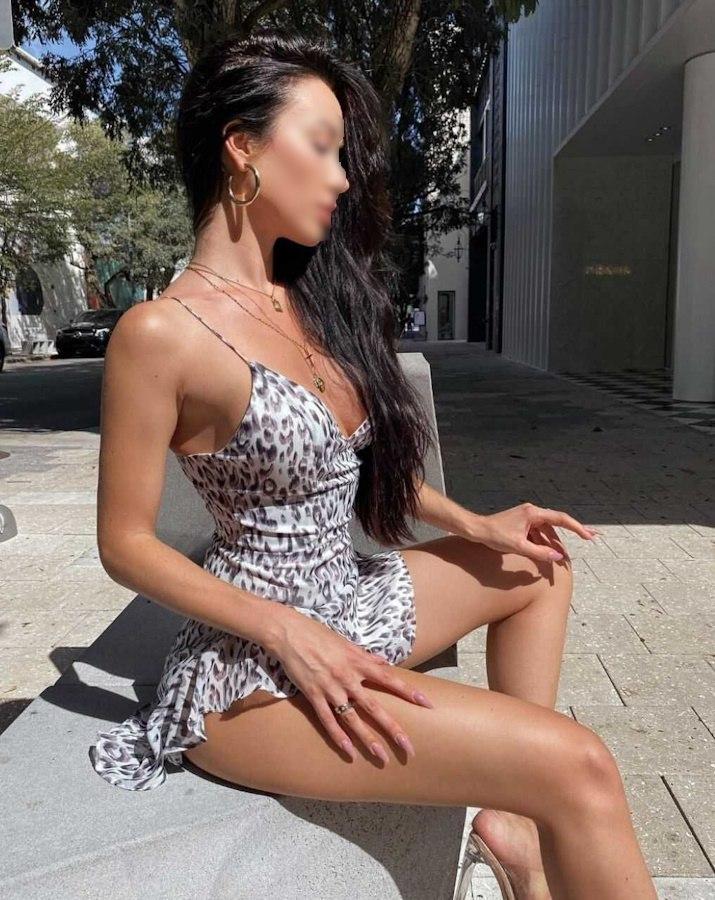 Проститутка Лиза 25 лет, у метро Автово  +7(981)827-05-47