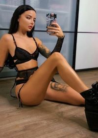 Проститутка Алина +7(981)827-05-47 Санкт-Петербург